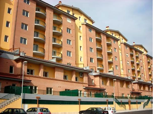 Lavori Di Tota Impianti su edifici residenziali nella zona Vazzieri di Campobasso: impianti elettrici e tecnologici completi