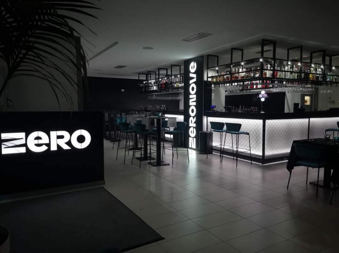 Installazione illuminazione di tota al bar zero nove